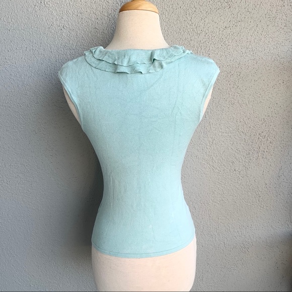BEBE Aqua Stretchy Ruffle Blouse Size L - Picture 4 of 9